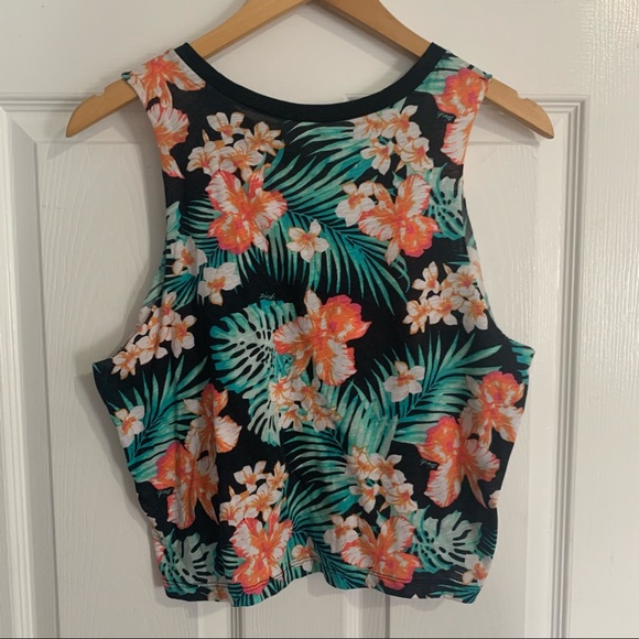 VS PINK Tropical print Crop Top - Picture 2 of 5